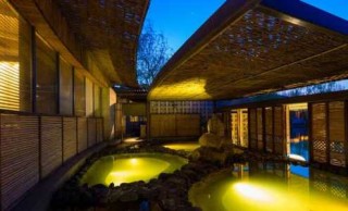 北京春晖园温泉度假酒店？北京春晖园温泉度假酒店老板？