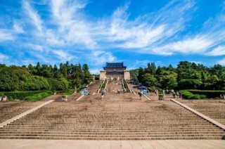 南京当地旅行社一日游？南京当地旅行社一日游攻略？