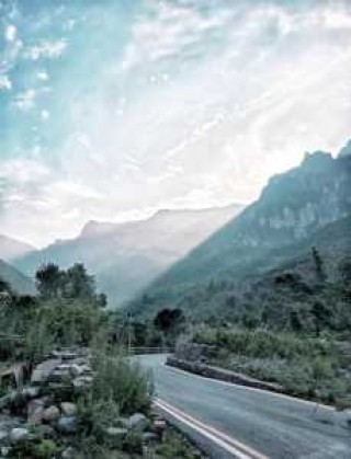 万仙山郭亮村旅游攻略，万仙山郭亮洞简介