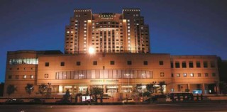 香格里拉大酒店官方网站，香格里拉酒店集团官方网站？