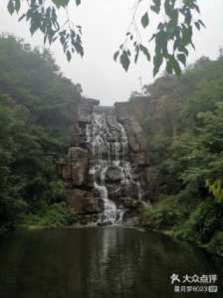 老君山和重渡沟哪个好，老君山好还是重渡沟好