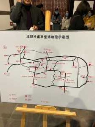 成都杜甫草堂介绍，成都杜甫草堂介绍视频？