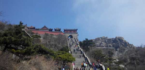 泰安旅游景点推荐免费,泰安旅游攻略景点? 第3张 泰安旅游景点推荐免费,泰安旅游攻略景点? 第3张