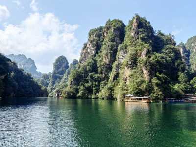 宝峰湖景区介绍,万峰湖景区介绍 第4张 宝峰湖景区介绍,万峰湖景区介绍 第4张