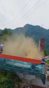 蹦极一年死亡多少人,蹦极一年死亡多少人2018 第4张 蹦极一年死亡多少人,蹦极一年死亡多少人2018 第4张