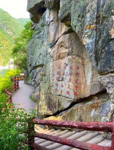陕西汉中石门栈道风景区?汉中石门栈道旅游景点? 第4张 陕西汉中石门栈道风景区?汉中石门栈道旅游景点? 第4张